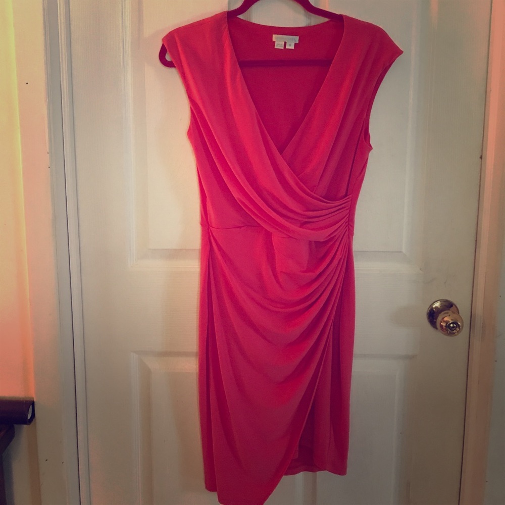 Coral knee length dress size 6. Worn once